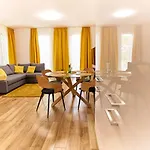 Apartamento Starlight Bronze Szeged- Exclusive