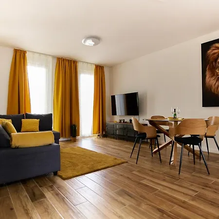 Starlight Bronze Szeged- Exclusive *