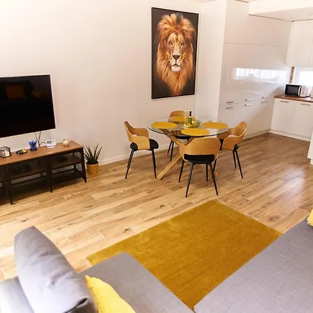 Starlight Bronze Szeged- Exclusive Apartment *