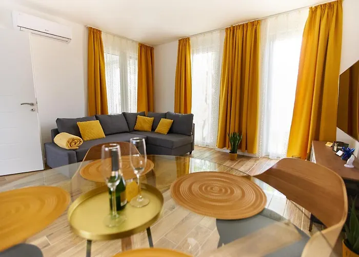 Starlight Bronze Szeged- Exclusive *